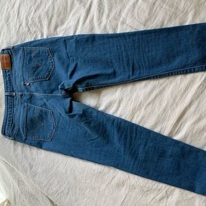 Levi’s 721 High Rise Skinny Jeans